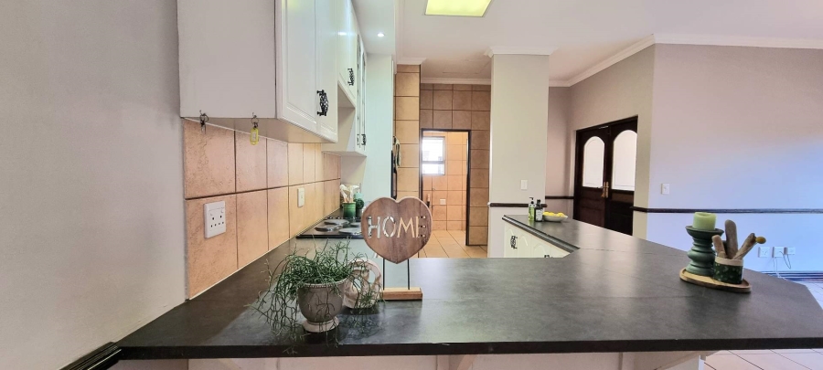 3 Bedroom Property for Sale in Dan Pienaar Free State